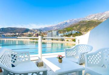 Апартаменты с видом на море в Апартаментах Ponta Apartment